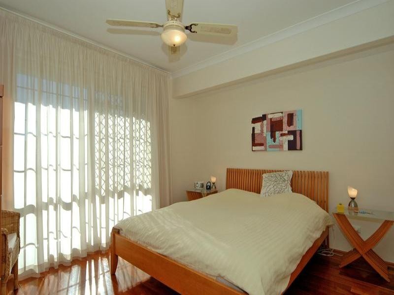 81 Bottlebrush Drive, Kiara WA 6054