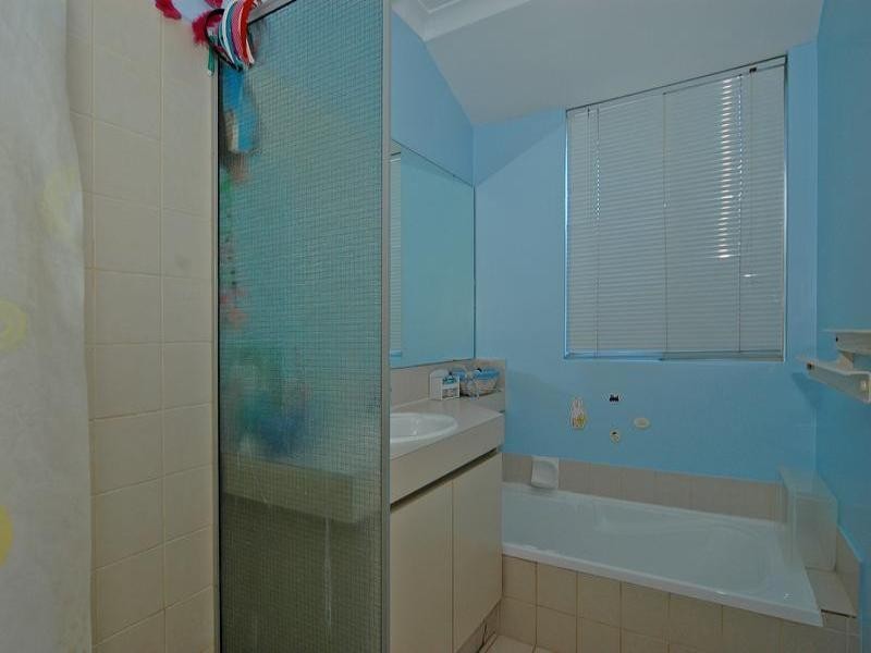 81 Bottlebrush Drive, Kiara WA 6054