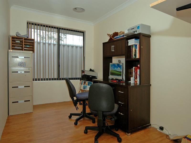 1 Wintergreene Drive, Beechboro WA 6063