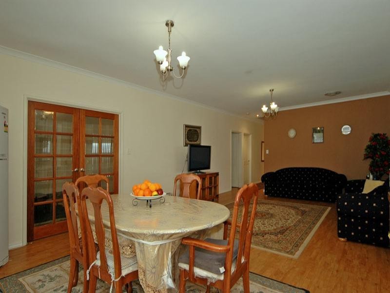 1 Wintergreene Drive, Beechboro WA 6063