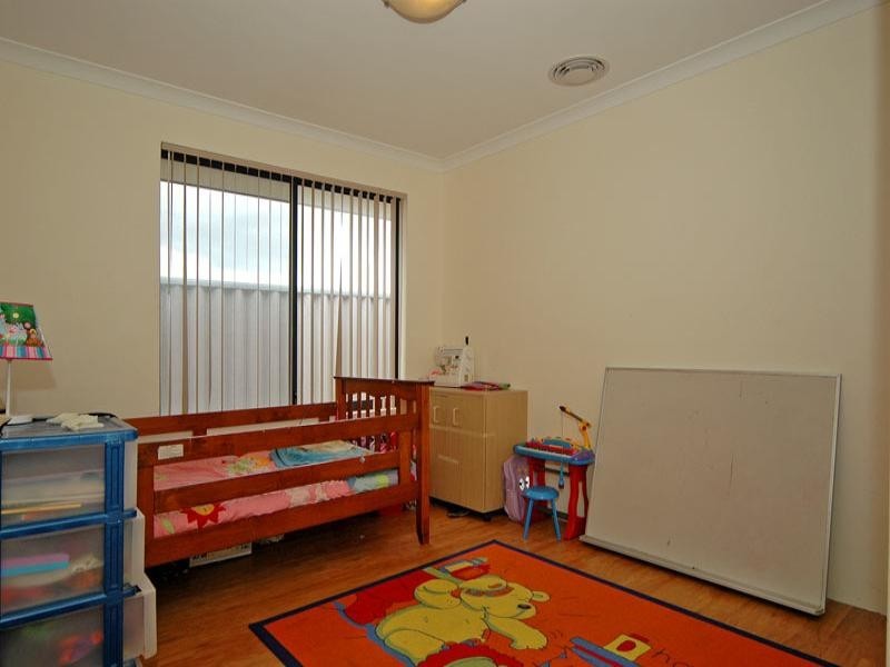 1 Wintergreene Drive, Beechboro WA 6063