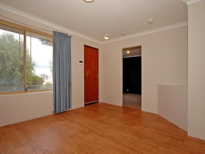 212 Patricia Street, Caversham WA 6055