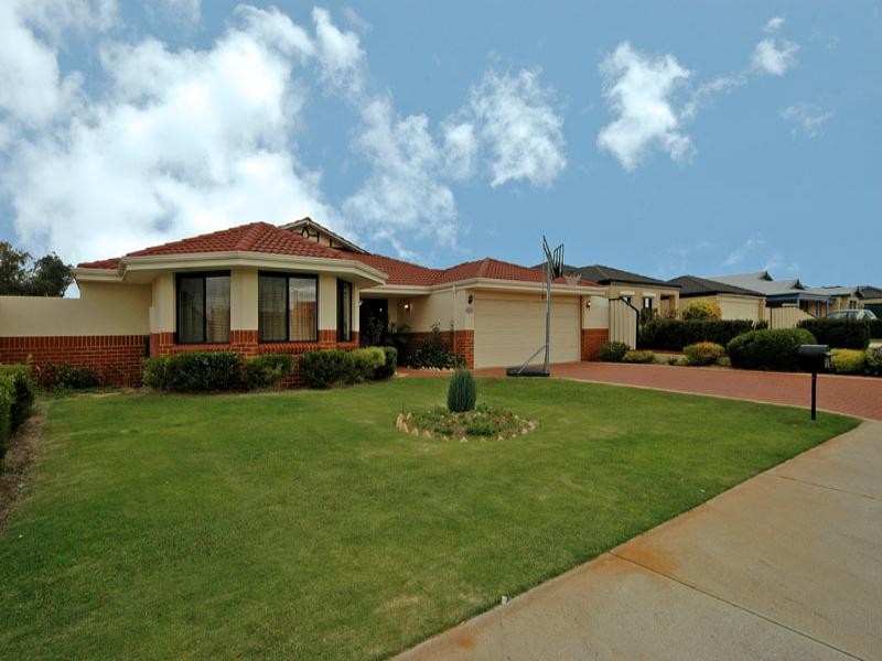 323 Bennett Springs Drive, Beechboro WA 6063