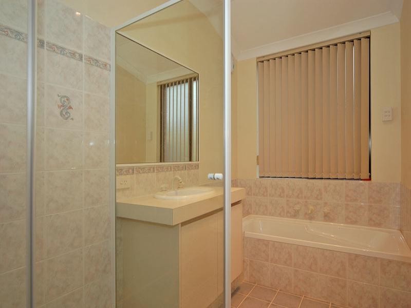 323 Bennett Springs Drive, Beechboro WA 6063