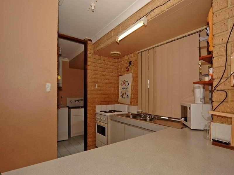 62 Rhine Crescent, Beechboro WA 6063