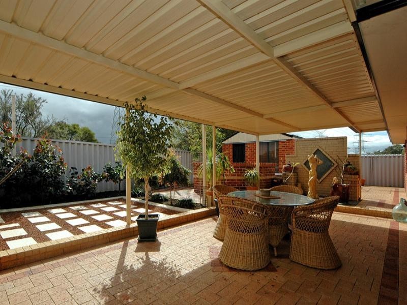 8 Driftwood Way, Beechboro WA 6063