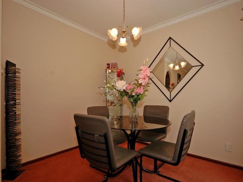 9 Gloves Place, Beechboro WA 6063