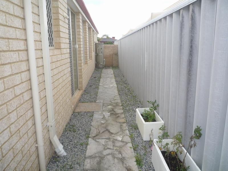 15 Mitra Loop, Beechboro WA 6063