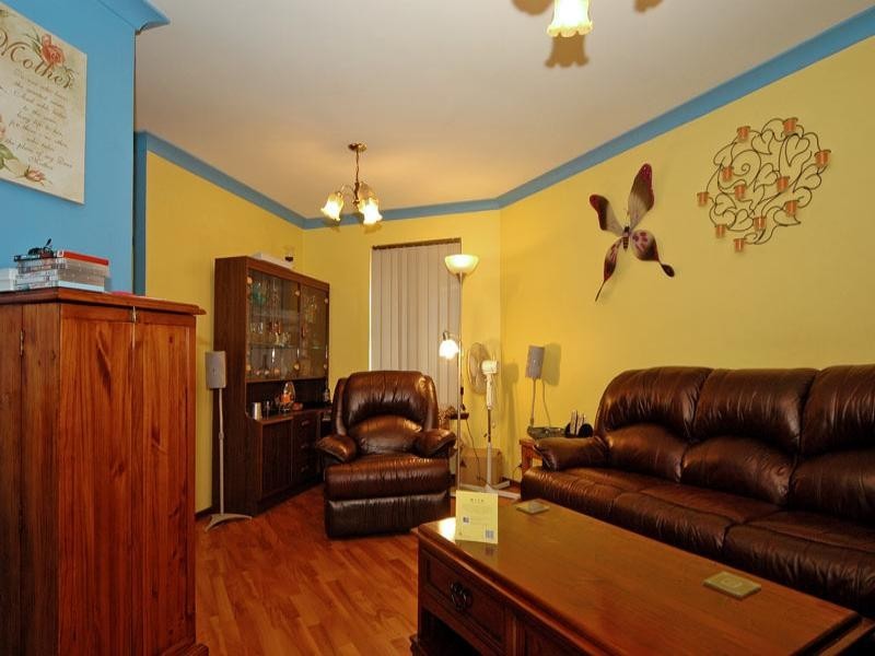2 Meechin Way, Beechboro WA 6063