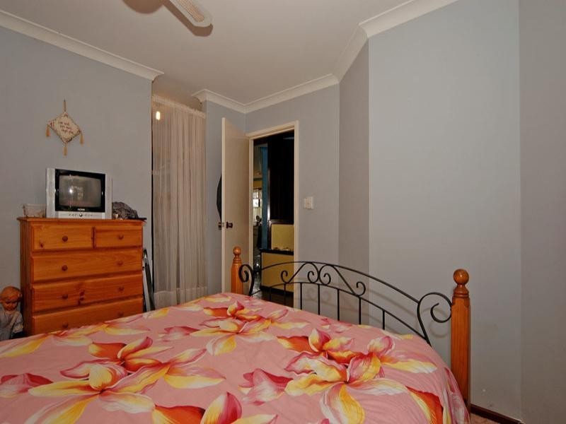 2 Meechin Way, Beechboro WA 6063