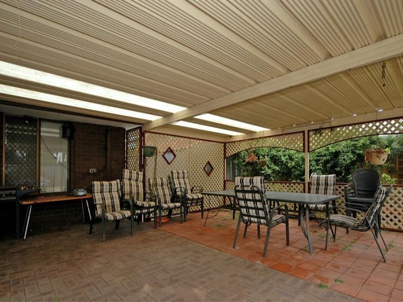 2 Meechin Way, Beechboro WA 6063