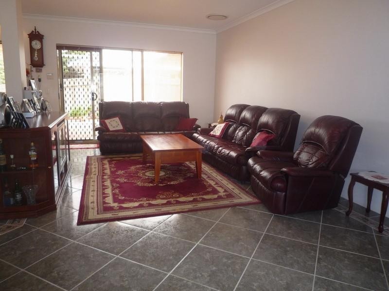 12 Sheringham Retreat, Currambine WA 6028