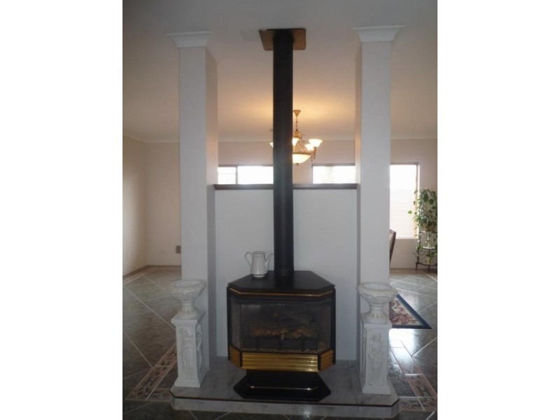 12 Sheringham Retreat, Currambine WA 6028