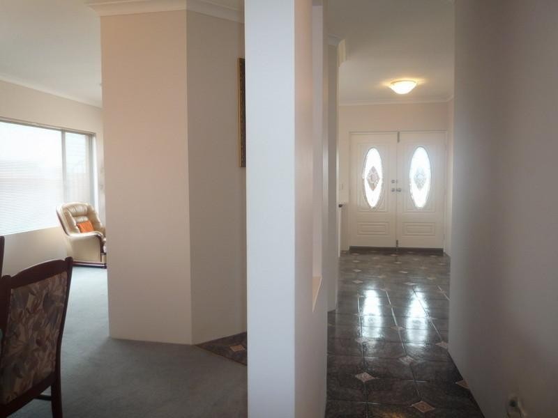 12 Sheringham Retreat, Currambine WA 6028