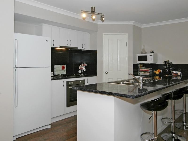 4a Schofield Street, Eden Hill WA 6054