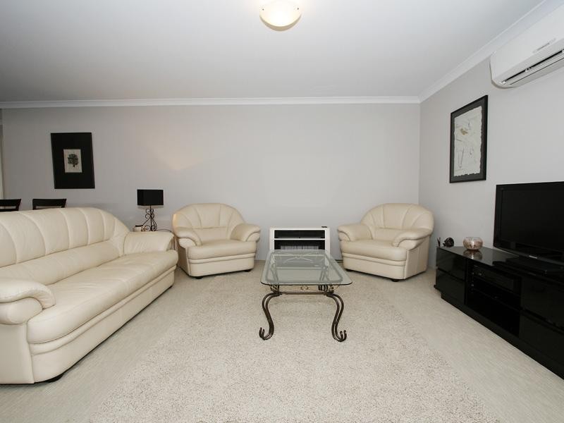 4a Schofield Street, Eden Hill WA 6054