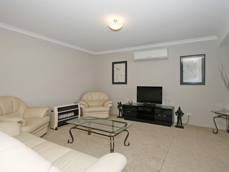 4a Schofield Street, Eden Hill WA 6054