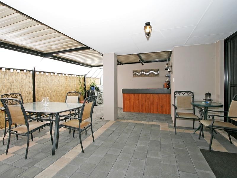 4a Schofield Street, Eden Hill WA 6054