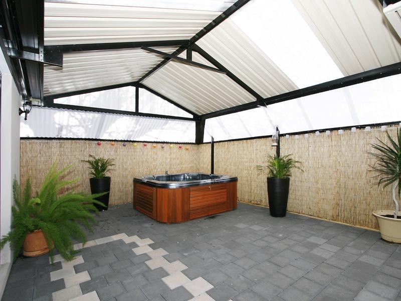 4a Schofield Street, Eden Hill WA 6054