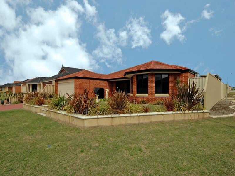 2 Grace Pass, Beechboro WA 6063