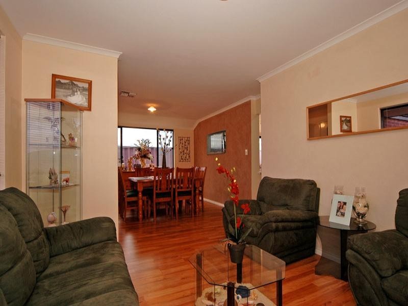 2 Grace Pass, Beechboro WA 6063