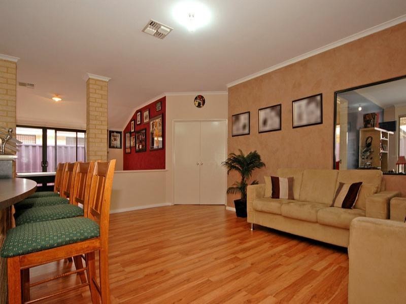 2 Grace Pass, Beechboro WA 6063