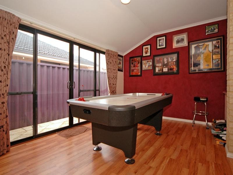 2 Grace Pass, Beechboro WA 6063