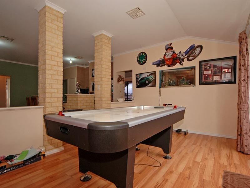 2 Grace Pass, Beechboro WA 6063