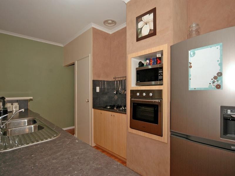 2 Grace Pass, Beechboro WA 6063