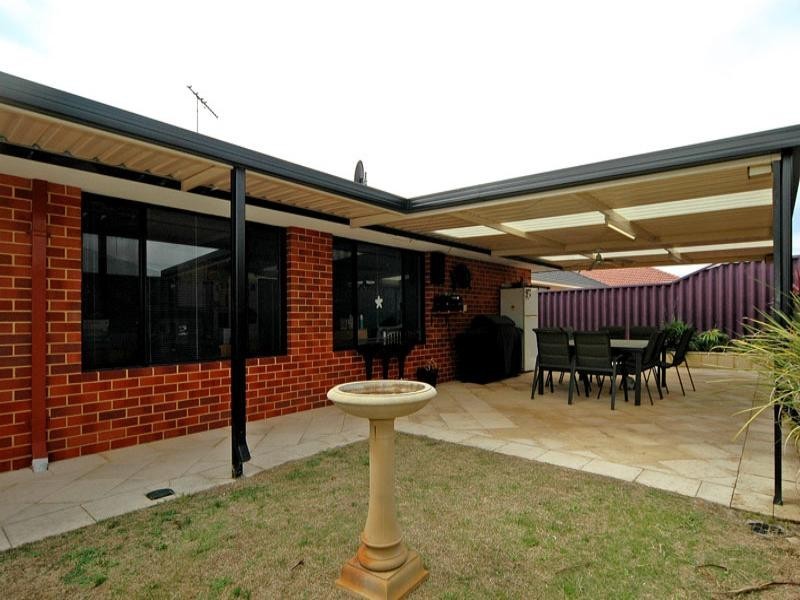 2 Grace Pass, Beechboro WA 6063
