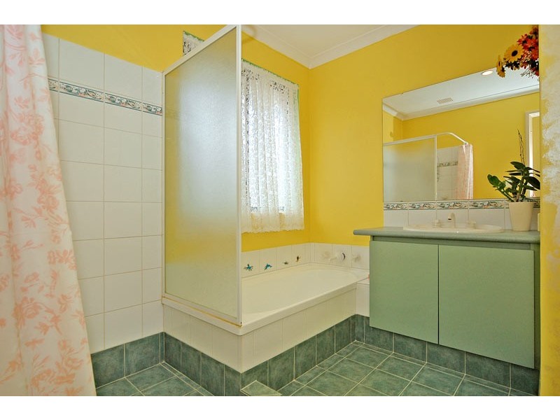 5 Kickett Court, Lockridge WA 6054