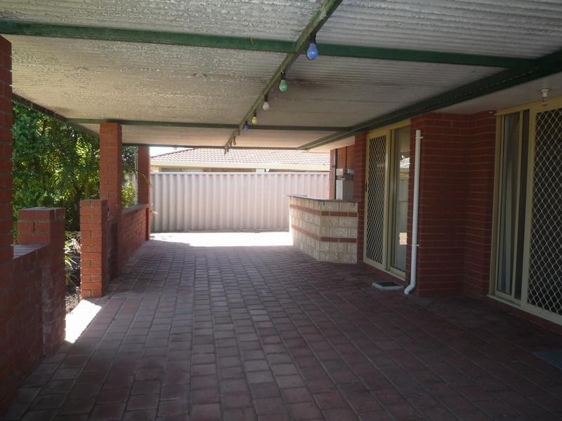 19 Salmon Gum Grove, Beechboro WA 6063