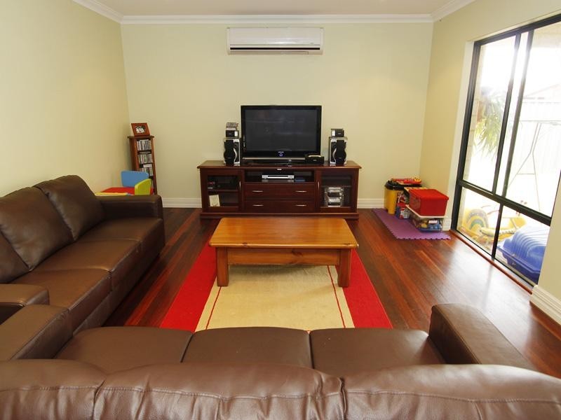 38 Rosmead Avenue, Beechboro WA 6063