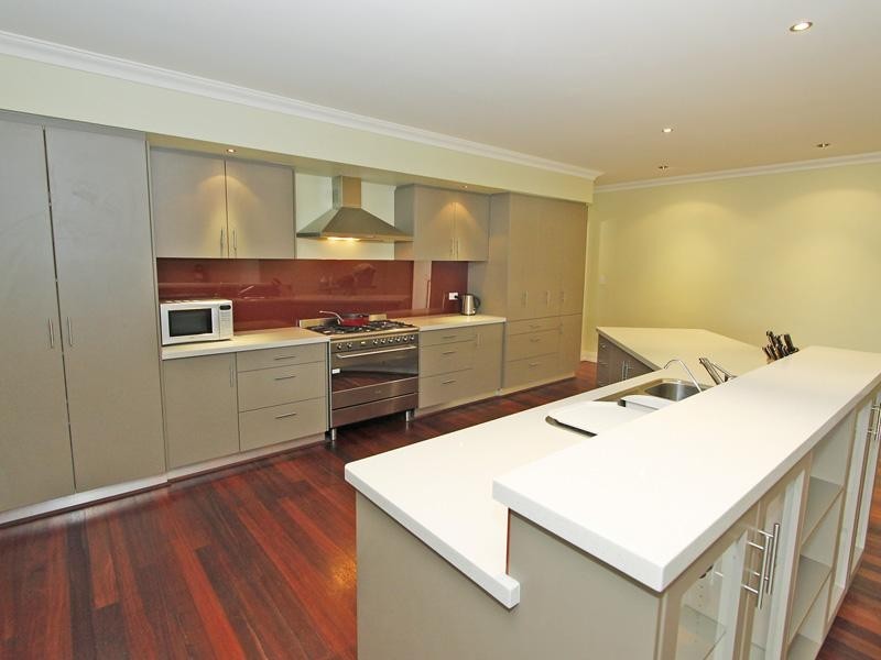 38 Rosmead Avenue, Beechboro WA 6063