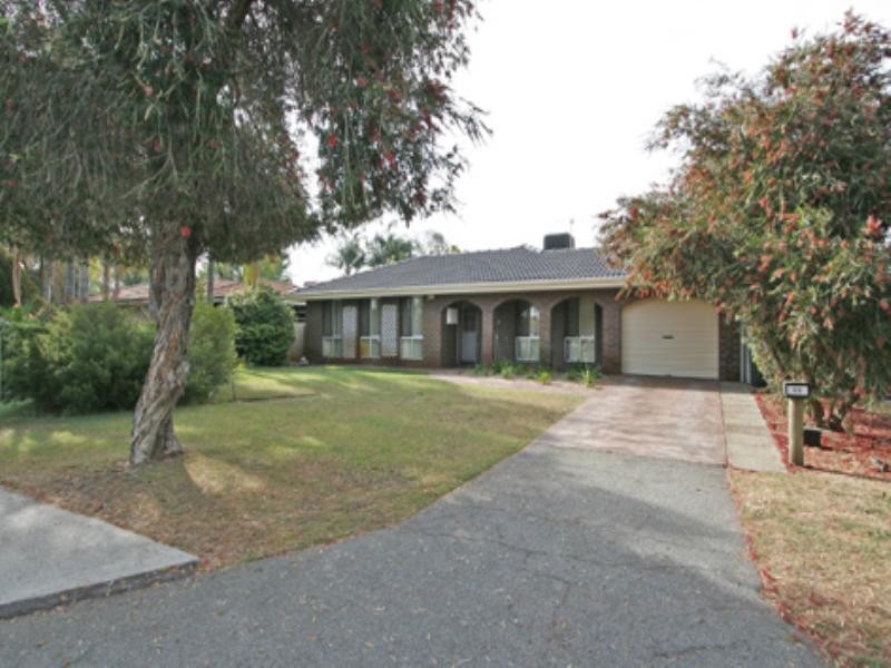 35 Brockmill Avenue, Beechboro WA 6063