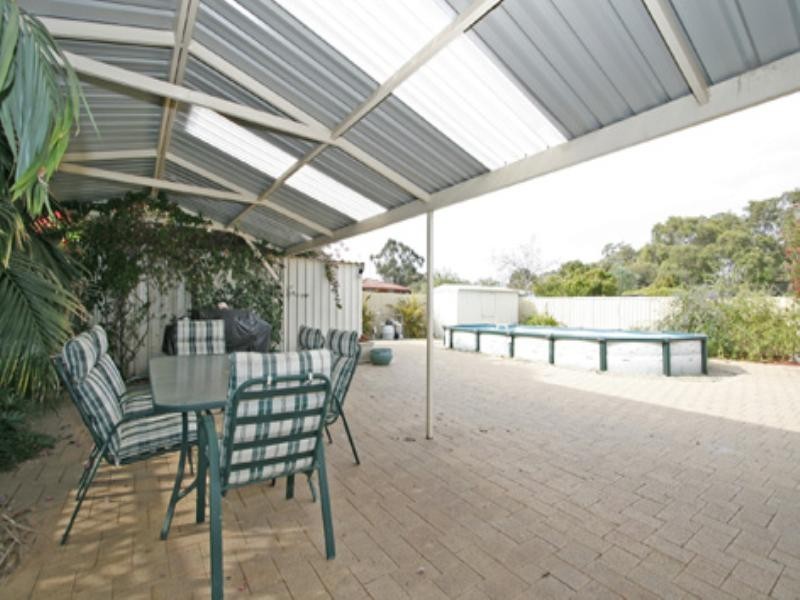 35 Brockmill Avenue, Beechboro WA 6063