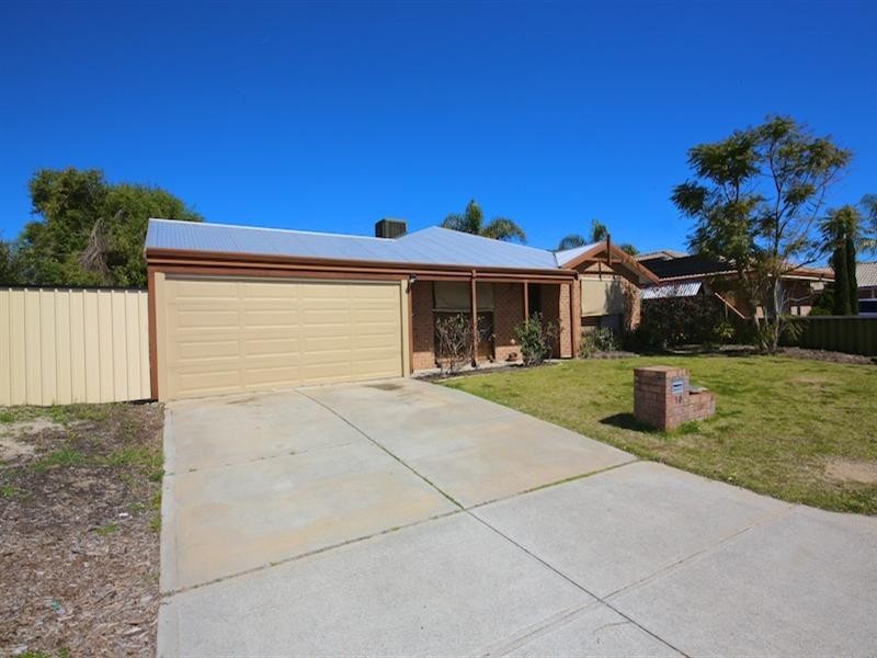 10 Loxleigh Gardens, Kiara WA 6054