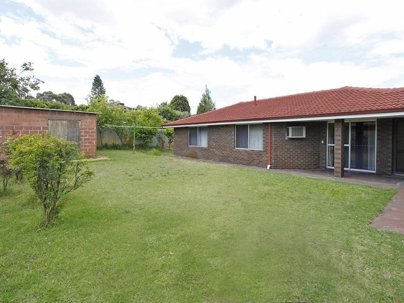 9 Maguire Avenue, Beechboro WA 6063