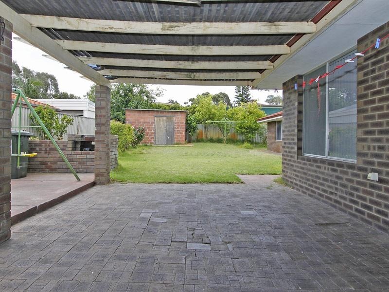 9 Maguire Avenue, Beechboro WA 6063