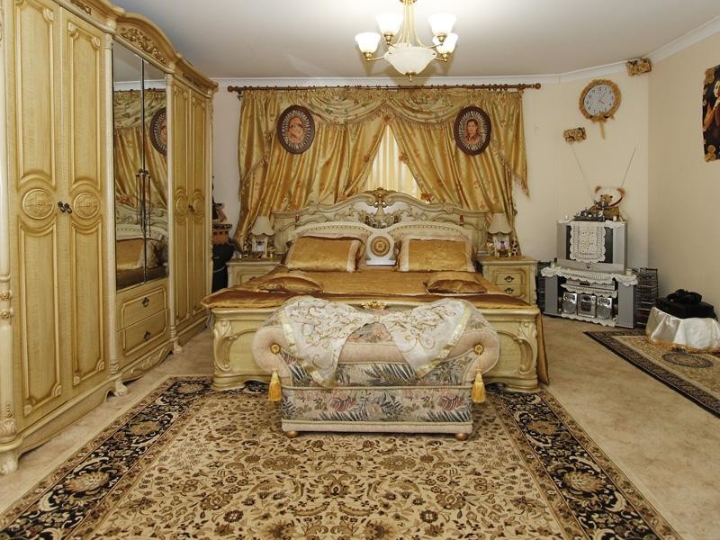 44 Parkview Drive, Ballajura WA 6066