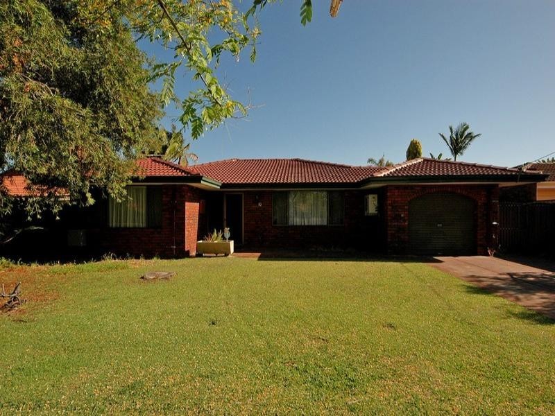 10 Walkington Way, Eden Hill WA 6054