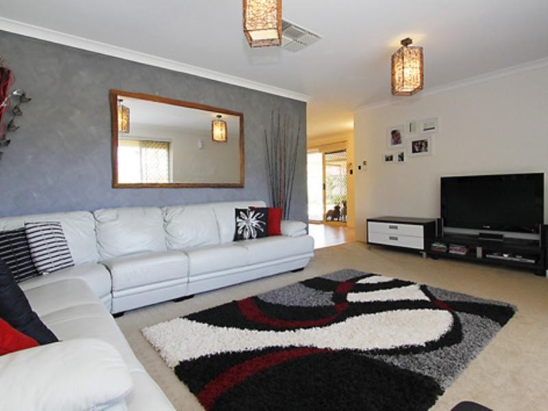 7 Cherwell Avenue, Beechboro WA 6063