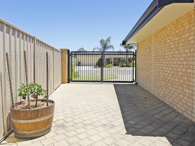 7 Cherwell Avenue, Beechboro WA 6063