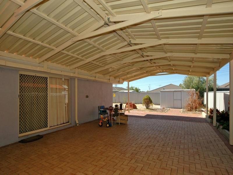 18 Vanda Retreat, Beechboro WA 6063