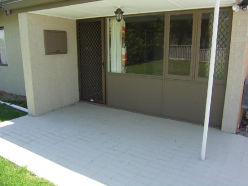 9 Altone Road, Lockridge WA 6054