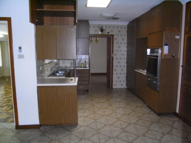 13 Hamersley Street, Midland WA 6056