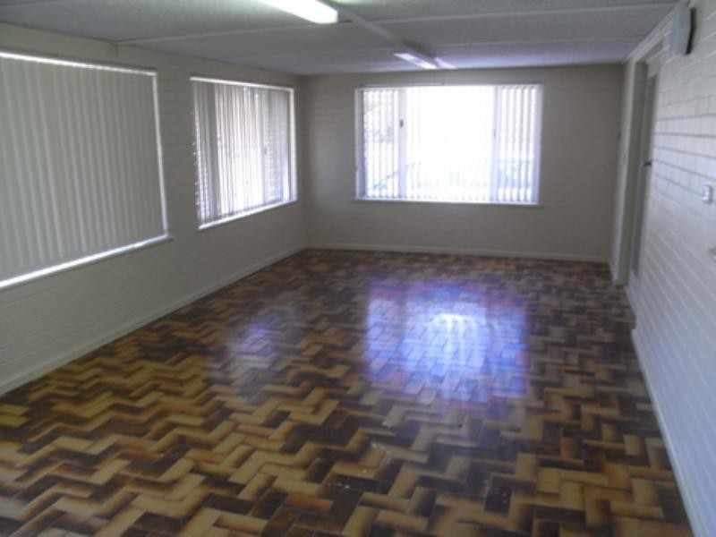 13 Hamersley Street, Midland WA 6056