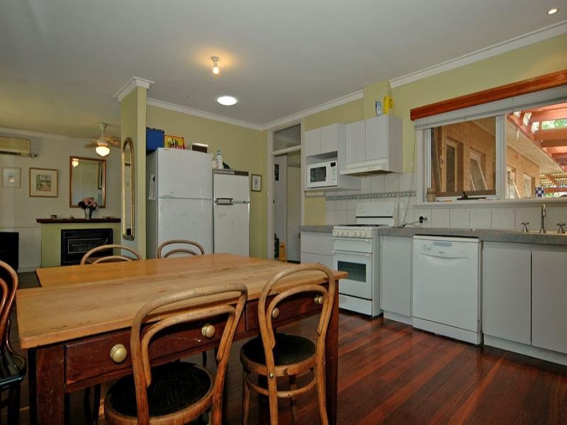 9 Drysdale Street, Eden Hill WA 6054