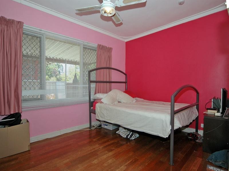 9 Drysdale Street, Eden Hill WA 6054