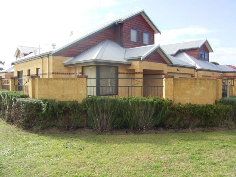 129 Knutsford Avenue, Rivervale WA 6103